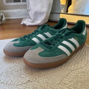 Adidas Sambas - Never been worn